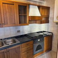 Cucina in legno massello