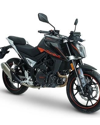 Naked 400 patente A2 SWM Hoku 400 nuova 2026