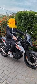motocicletta KTM 390 usata 