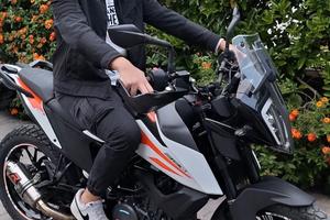 motocicletta KTM 390 usata 