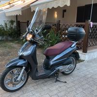 Peugeot Tweet Evo 125 praticamente nuovo
