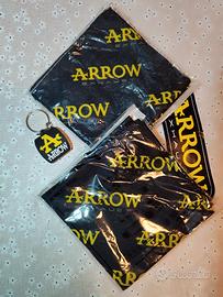 2 Bandane Scaldacollo Arrow+portachiavi e adesivo 