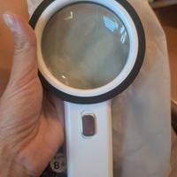 Lente di ingrandimento con luce HD LEd AixPi