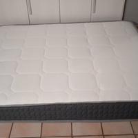 Materasso matrimoniale m. insacchettate e memory