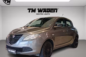 LANCIA Ypsilon 1.2 69 CV 5 porte Elefantino 2015 *
