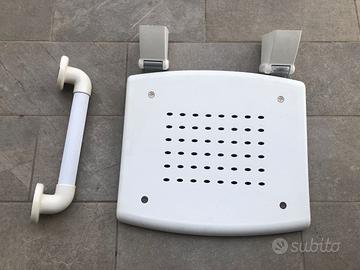 Sedia e maniglia per doccia