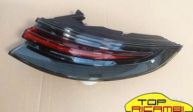 FARO laterale posteriore dx e sx PORSCHE panamera