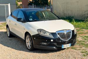 lancia delta 2010