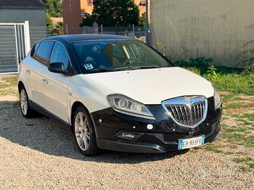 lancia delta 2010