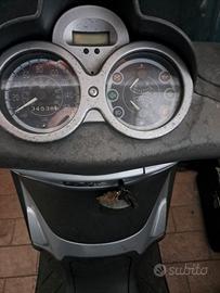 Piaggio Beverly 250