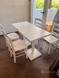 Tavolini e sedie  bar