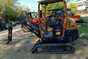 miniescavatore volvo ec20 