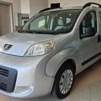 Peugeot Bipper Pegeout bipper 5 posti