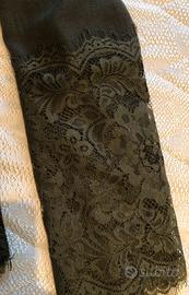 Sciarpa elegante verde con pizzo