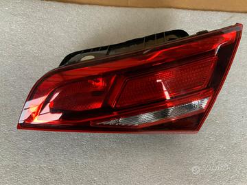 FANALINO POSTERIORE AUDI A3 8V4945076