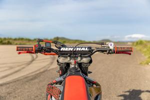 Hm 50 six - competition