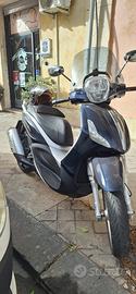 Piaggio Beverly 300