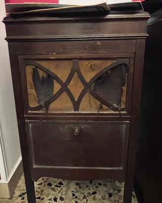 Grammofano "la voce del padrone"