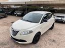 lancia-ypsilon-1-2-69-cv-5-porte-elefantino