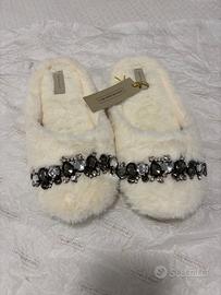 Ciabatte in peluche da camera