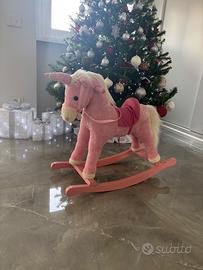 Cavalluccio a dondolo