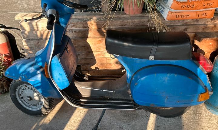 Vespa 150 px ganci esterni 1980