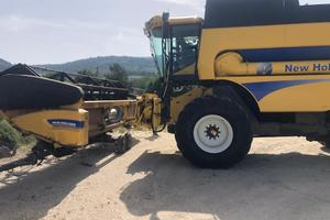 NEW HOLLAND CSX7060 MIETITREBBIA INTEGRALE,SOLLE