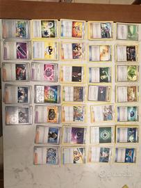 Lotto 157 carte Pokemon allenatori 