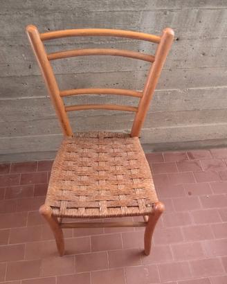 Sedie vintage in legno con seduta in paglia