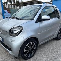 Smart fortwo cabrio -autom-71 cv -km 75000-2016