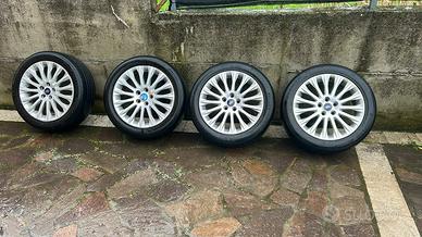 Cerchi in lega con Gomme 215/50 r 17 95W