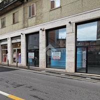 NEGOZIO A BRESCIA