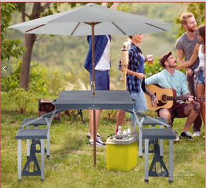 Tavolino da campeggio