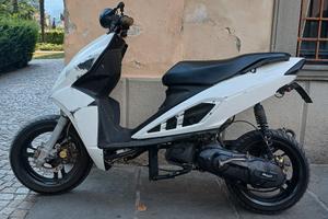 Motorino Phantom F12 