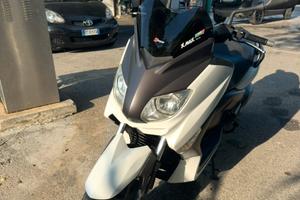 Xmax 125 usato (motore non funzionate)