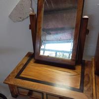 Alzatina artigianale in ulivo. Unico!