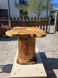 Tavolino ornamentale da giardino