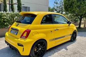 Abarth 595 Competizione Performance