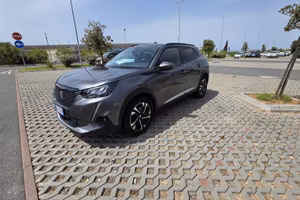 Peugeot 2008 - PureTech 100 S&S Allure Pack