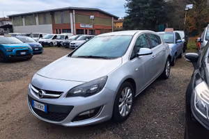 Opel Astra 1.7 CDTI 130CV 5 porte Cosmo