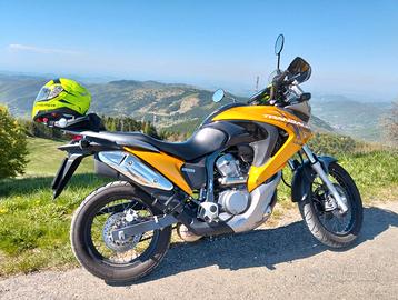 Transalp 700