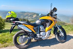 Transalp 700