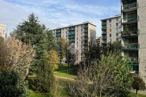 2 LOCALI A CORSICO
