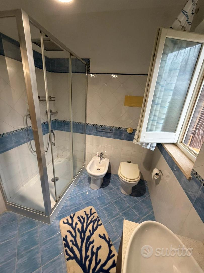 Villa ristrutturata a CASTELDACCIA - Vista 6