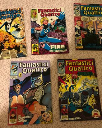 FANTASTICI QUATTRO con POSTER e altri GADGET