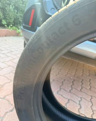 4 gomme 275/45 R20 al 90% Continental