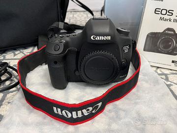 Canon EOS 5D Mark iii
