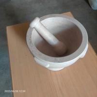 mortaio in biancone di Apricena 