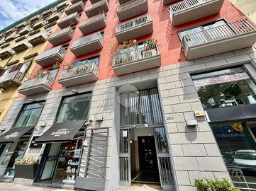 3 LOCALI A NAPOLI