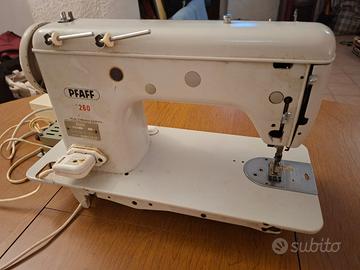 Macchina cucito pfaff 260